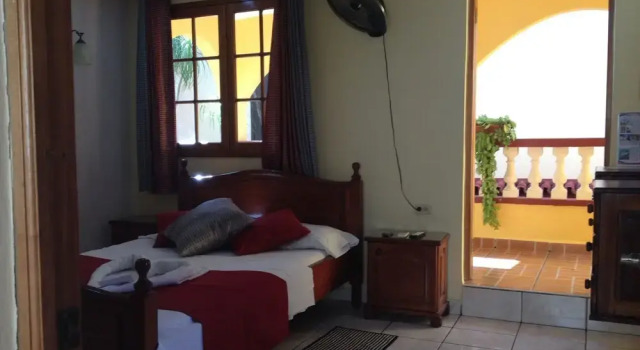 Casa Ana, Забронировать Отель Отели Тринидада 3 звезды, 3*