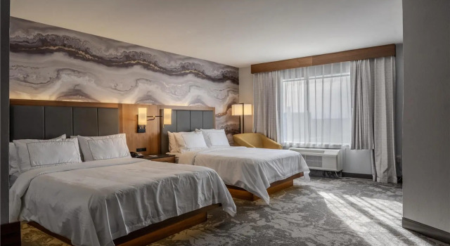 Четырёхместный номер Standard Doubletree By Hilton Fort Worth Fossil Creek