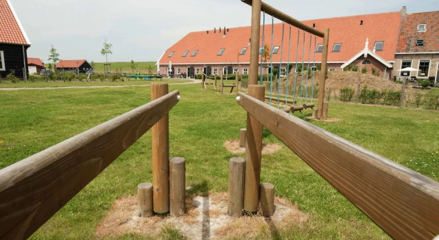 Коттедж Wemeldinge Group Retreat