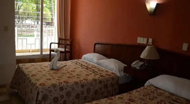 Camera quadrupla Standard con balcone Hotel Palenque