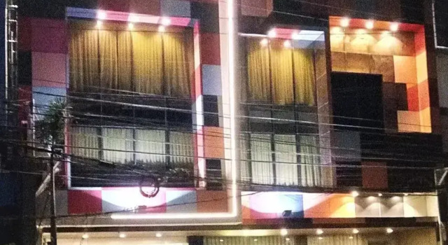 J7 Hotel, Забронировать Отель Илоило Илоило, рядом с Торговый центр SM City Iloilo