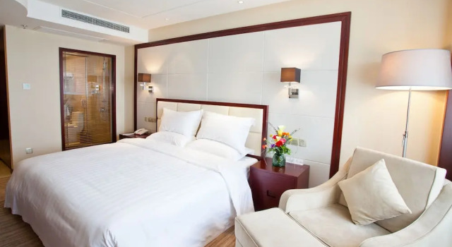 Номер Deluxe Beijing Guizhou Hotel