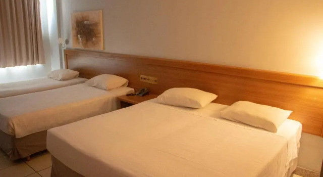 Четырёхместный номер Standard Hotel Golden Park Rio de Janeiro Aeroporto By Nacional Inn