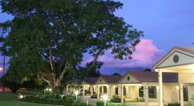 Кровать в общем номере Best Western Tuscany on Tor Motor Inn