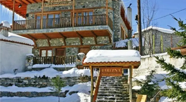 Ta Skalopatia, Rezerwuj Hotel Hotele 4-gwiazdkowe w Aghios Athanasios, 4*