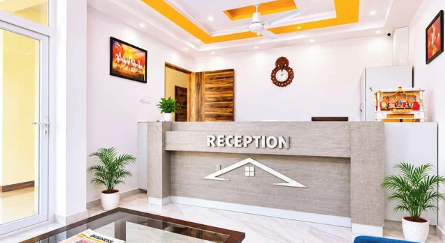 Hotel Mahadeva Stay Prayagraj