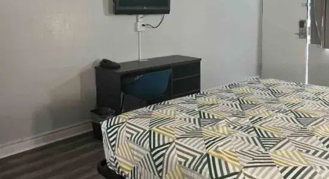Двухместный номер для гостей с ограниченной мобильностью Motel 6 Virginia Beach