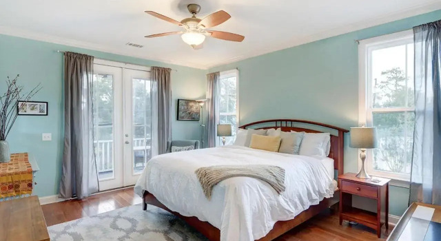 Cedar House on Tybee, Rezerwuj Hotel Hotele w Tybee Island z parkingiem, Parking