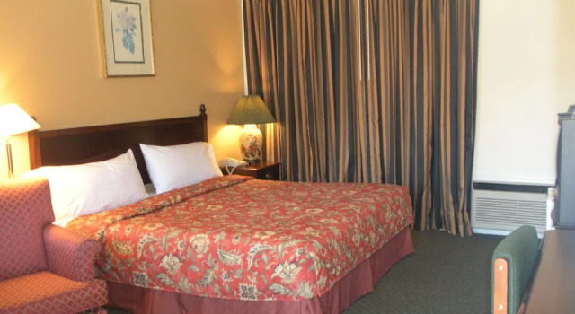 Номер Standard Budget Inn