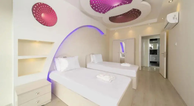 Spacious Apartment with Sea View in Alanya