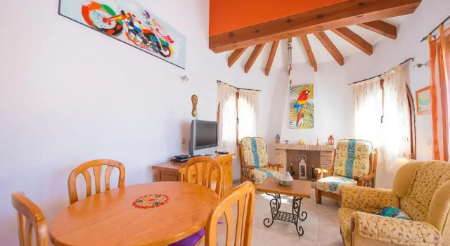 Villa Michele - PlusHolidays, Забронировать Вилла Отели Кальпе с бассейном, Бассейн
