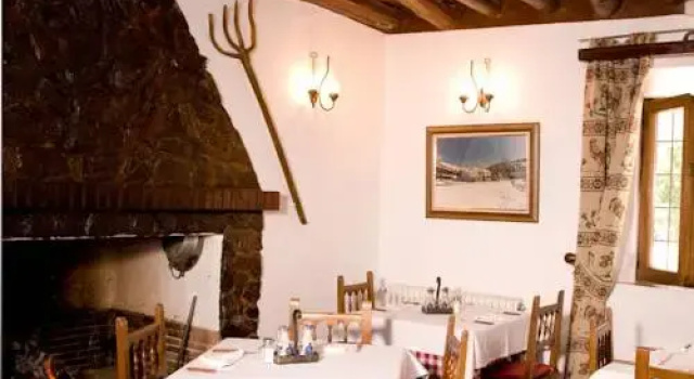 Hostal Rural El Ventorro, Reservar Hotel Alhama de Granada Granada