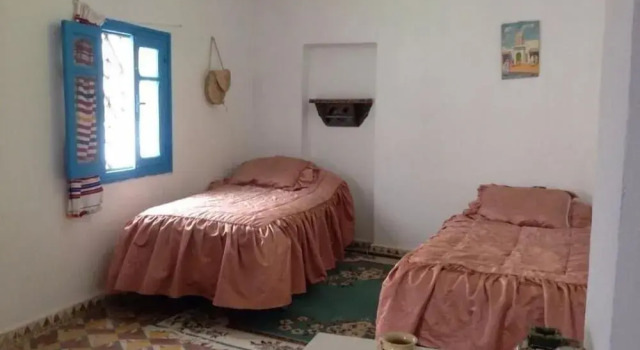 Riad La Perla, Rezerwuj Hotel Hotele w Tanger-Tetouan z parkingiem, Parking