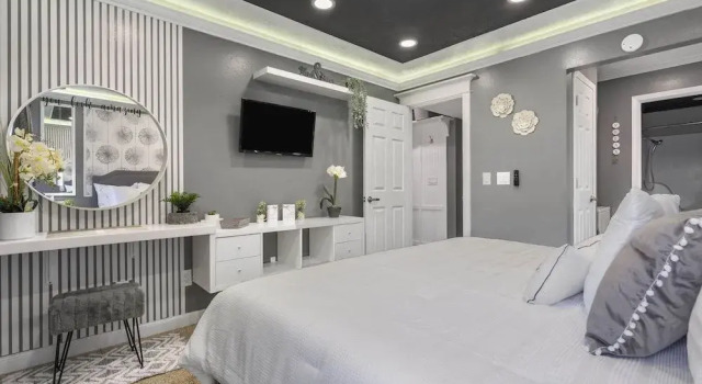 Retreat at the Pointe In the Heart of the Ozarks w/ Famed Branson Attractions