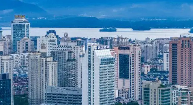 ELong Hotel Hangzhou West Lake, Забронировать Отель Гуншу Ханчжоу, рядом с Стадион «Ханчжоу»