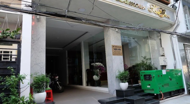Lamour Sai Gon Hotel, Забронировать Отель Фунхуан Хошимин, рядом с Vinh Nghiem Pagoda