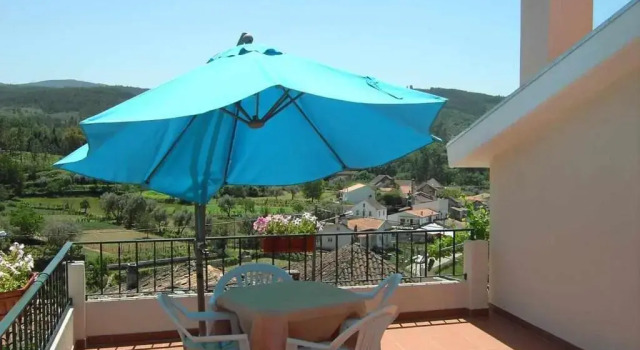 Коттедж с 2 комнатами Retiro na Natureza - Casa com piscina