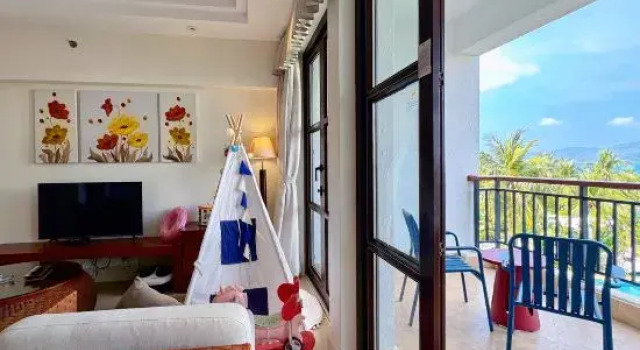Семейный люкс с видом на море Aegean Suites  Sanya Yalong Bay  Resort