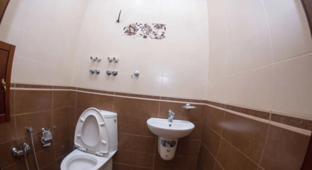 Апартаменты Comfort Bakuvi Tourist Apartment B095