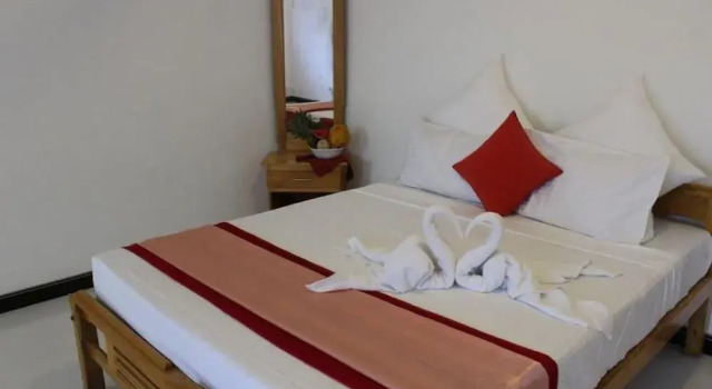 Deens cabanas, Забронировать Отель Отели Аругам-Бей с парковкой, рядом с Пляж Arugam Bay Beach, Парковка