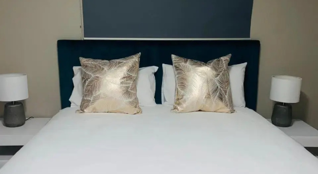 Amazing 2 Bedroom Unit with a Beautiful View, Boek Hotel Johannesburg Gauteng