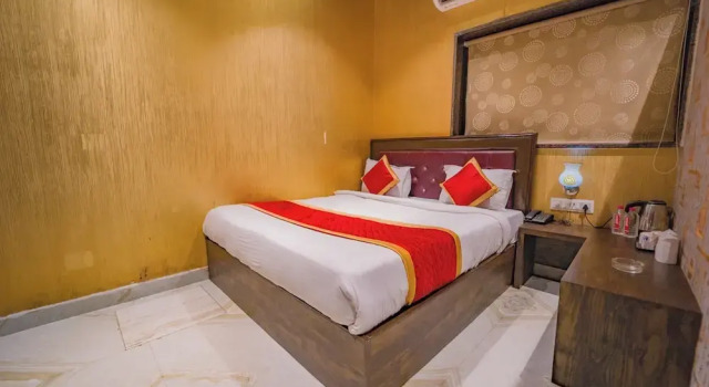 Номер Deluxe Shiv Rudraksh Resort, Near Assi Ghat