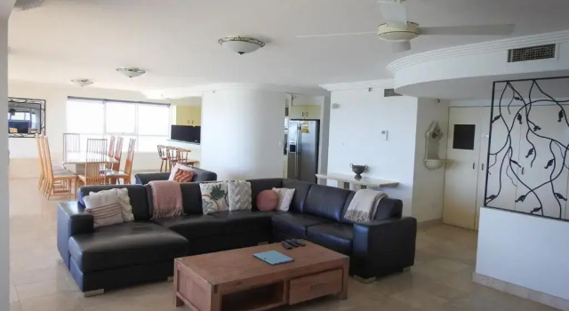 Апартаменты Zenith Ocean Front Apartments Gold Coast - Official Listing