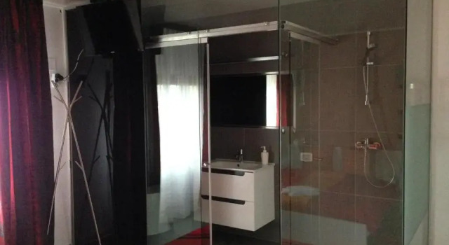 Номер Economy La Villa Cluj Napoca