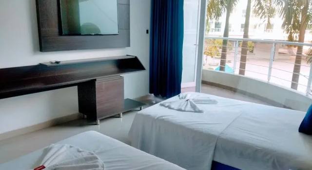 Hotel Santa Barbara Plus, Boek Hotel Hotels in Puerto Boyaca met zwembad, Zwembad