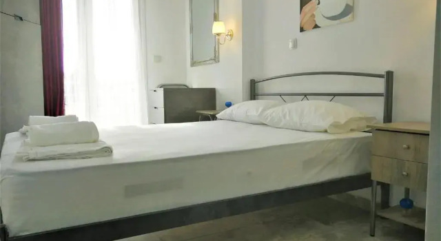 Artistic Rent Rooms & Apartments, Book Apartment Nea Kalikratia 