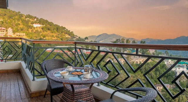 Люкс Wildleaf Kasauli -Valley Homz