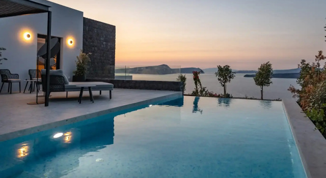 Люкс Aernia Suites & Art