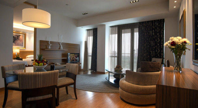 BurJuman Arjaan by Rotana - Dubai, Забронировать Отель Отели в центре Дубая с завтраком, отели в центре Дубая с завтраком