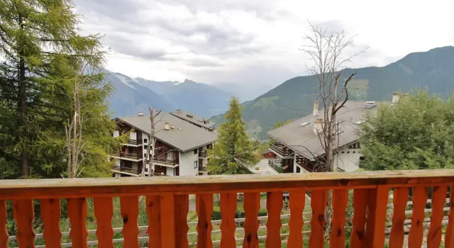 Коттедж Chalet in Riddes Near Ski Lift Les 4 Vallees