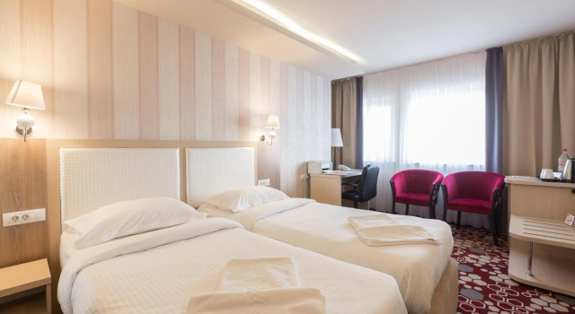 Bacolux Craiovita, Craiova, Prenota Hotel Hotel tutto incluso a Dolj, All Inclusive