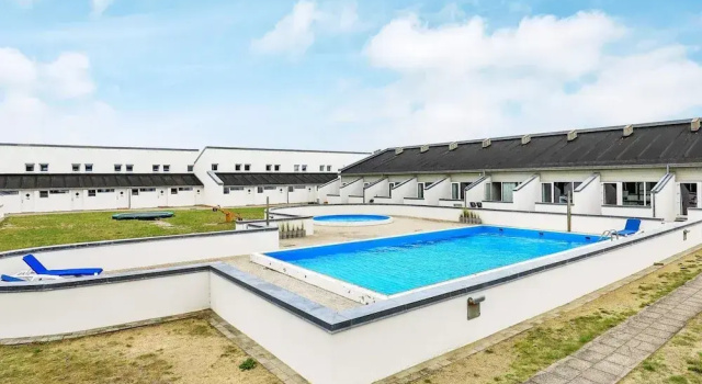 Апартаменты Comfort 6 Person Holiday Home in Brovst