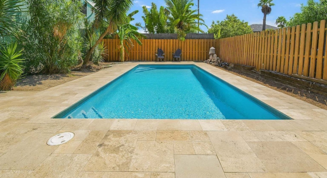 Апартаменты Bay View Great Deck Pool 2 Levels & 3 Bedr 3 Bedroom Condo