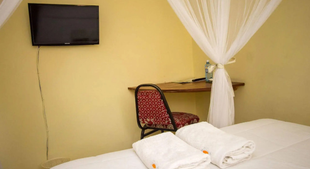 Benliza Guest House - Adults Only, Rezervovat Penzión Hotely v Nakuru County s parkováním, Parkování