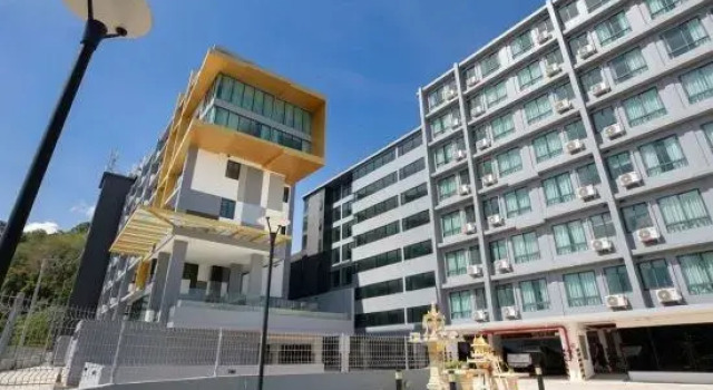 Propify Central Serviced Residence