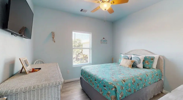 Warm Breezes 2 Bedroom Home
