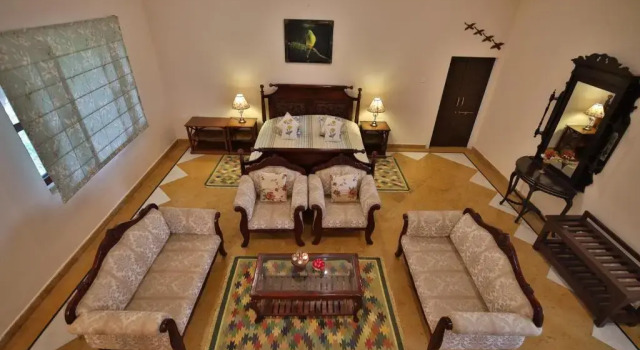 Люкс Deluxe Roop Niwas Kothi Hotel