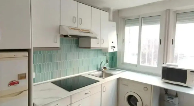 Piso Luminoso, Забронировать Отель Мадрид Провинция Мадрид, рядом с Станция метро Pirámides