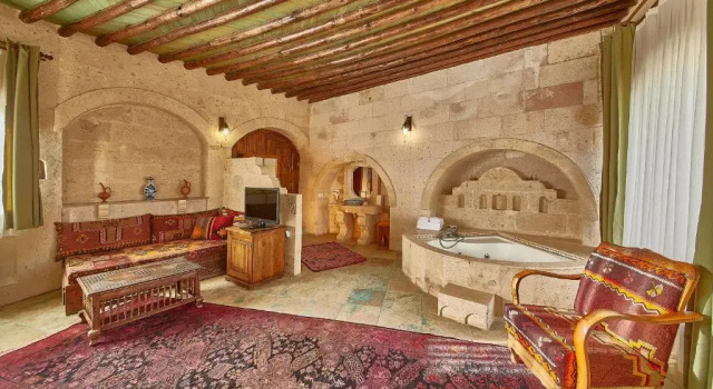 Charm Of Cappadocia Cave Suites, Rezerwuj Hotel Hotele w Central Anatolia Region z parkingiem, Parking