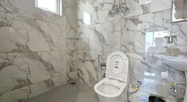 Номер Deluxe Everglow Retreat White Tulip Guest House