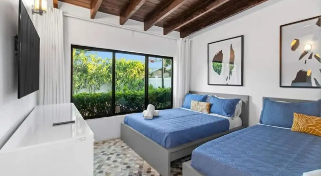 Luxury Miami Stay by Glam Homes, Buchen Sie Villa Golden Glades Florida