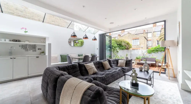 5 Bed Apartment in Clapham