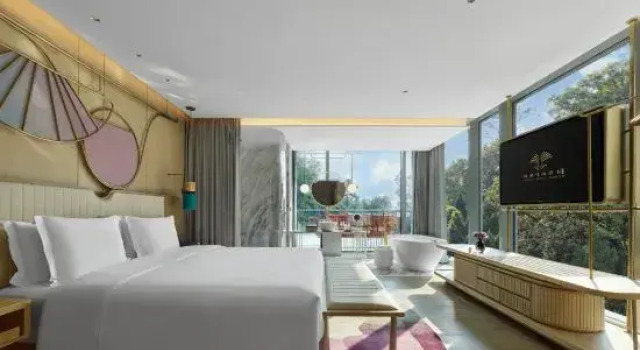 Люкс с 2 комнатами с видом на озеро Xianghu Liberty Manor