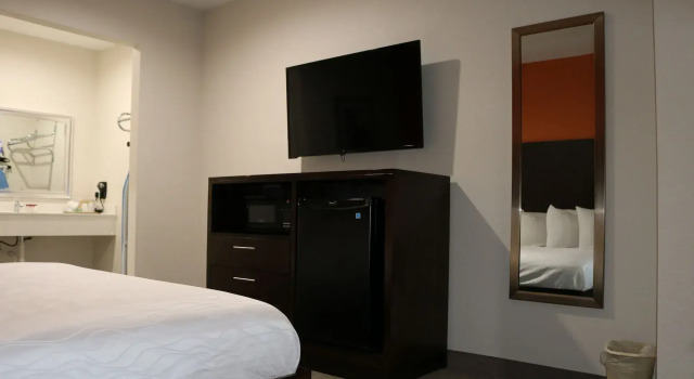 Scottish Inn & Suites - IAH Airport, Rezerwuj Hotel Humble Houston