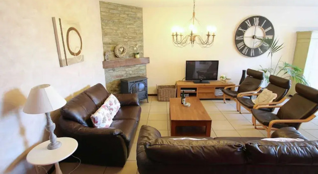 Коттедж Stunning Cottage in Jehonville With Sauna