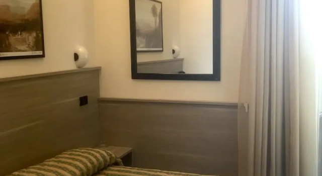 Номер Standard Hotel Valentino Centro Storico